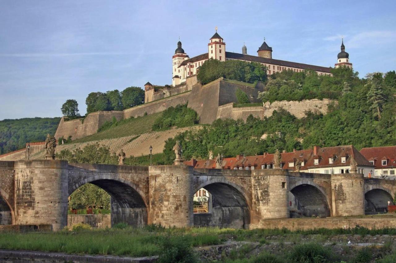 Zwei Ferienwohnungen In Randersacker Exterior foto
